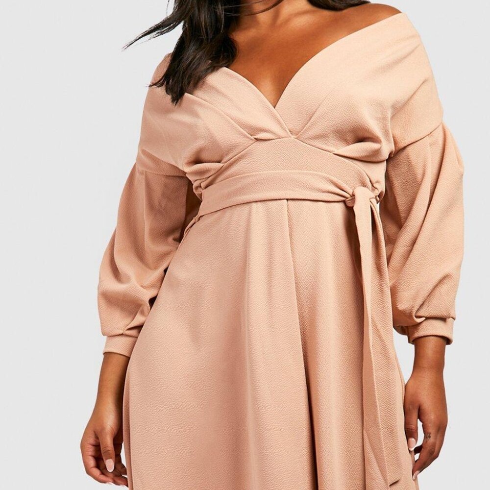 New With Tags Boohoo Plus Size 16 Off Shoulder Stone Wrap Midi Dress
